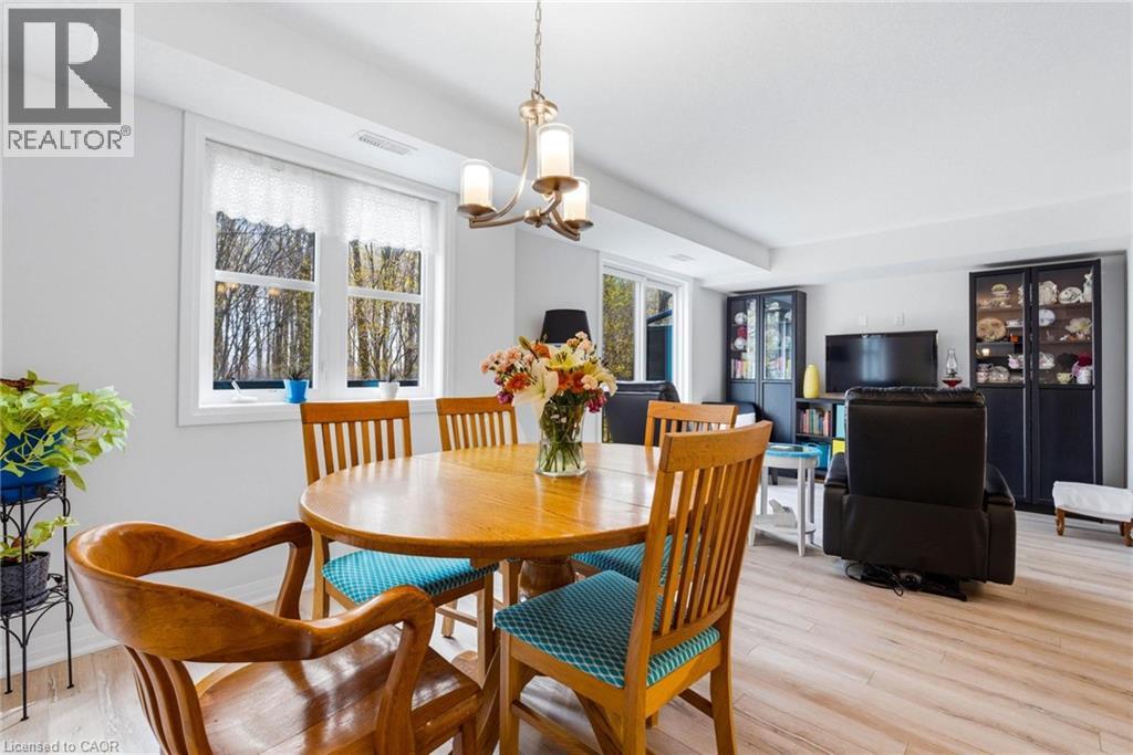 1989 S Ottawa Street S Unit# 27c, Kitchener, Ontario  N2E 0G7 - Photo 12 - 40825179