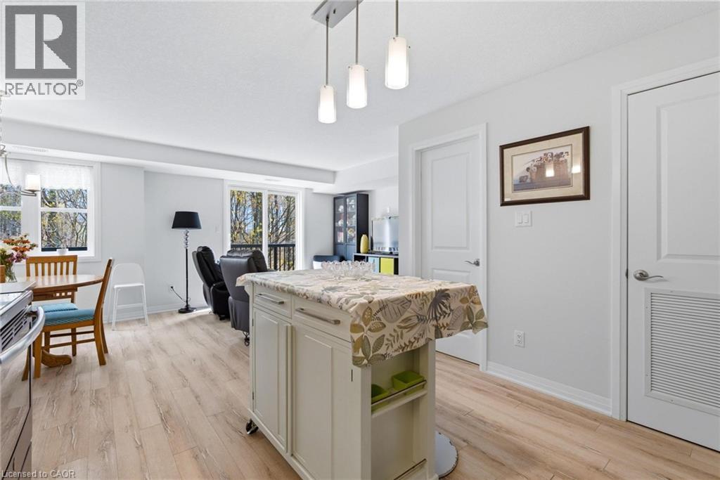 1989 S Ottawa Street S Unit# 27c, Kitchener, Ontario  N2E 0G7 - Photo 7 - 40825179