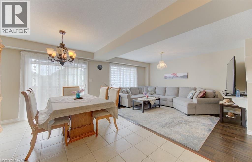 430 Avens Street, Waterloo, Ontario  N2V 0B5 - Photo 4 - 40824565