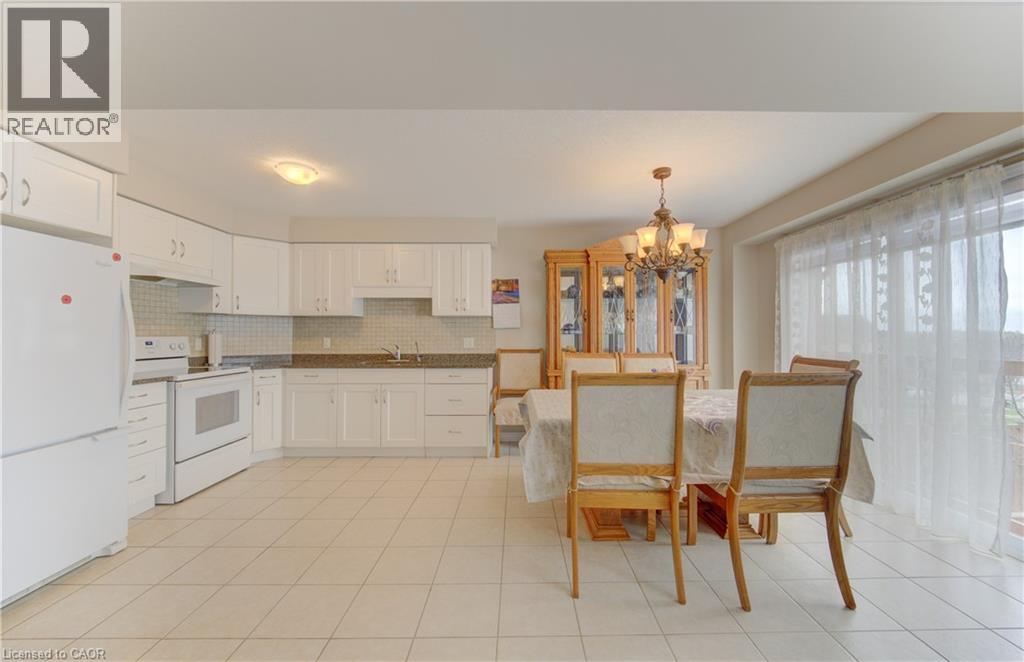 430 Avens Street, Waterloo, Ontario  N2V 0B5 - Photo 8 - 40824565