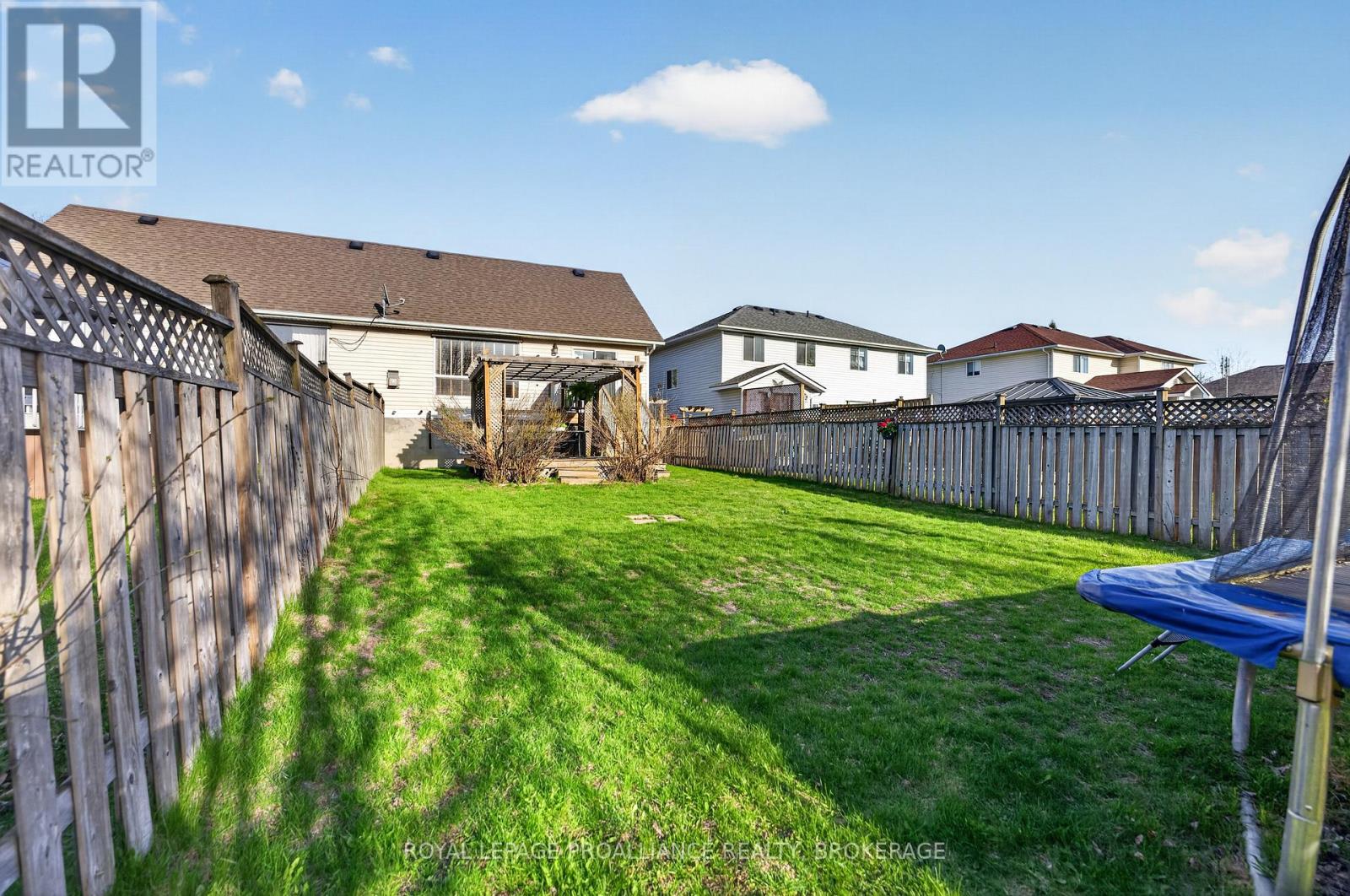 1402 Thornwood Crescent, Kingston, Ontario  K7P 3B6 - Photo 41 - X13057568