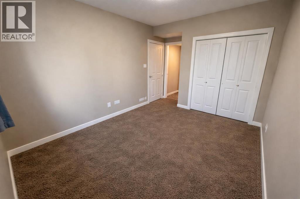 2, 189 Silkstone Road W, Lethbridge, Alberta  T1J 4J9 - Photo 12 - A2273425