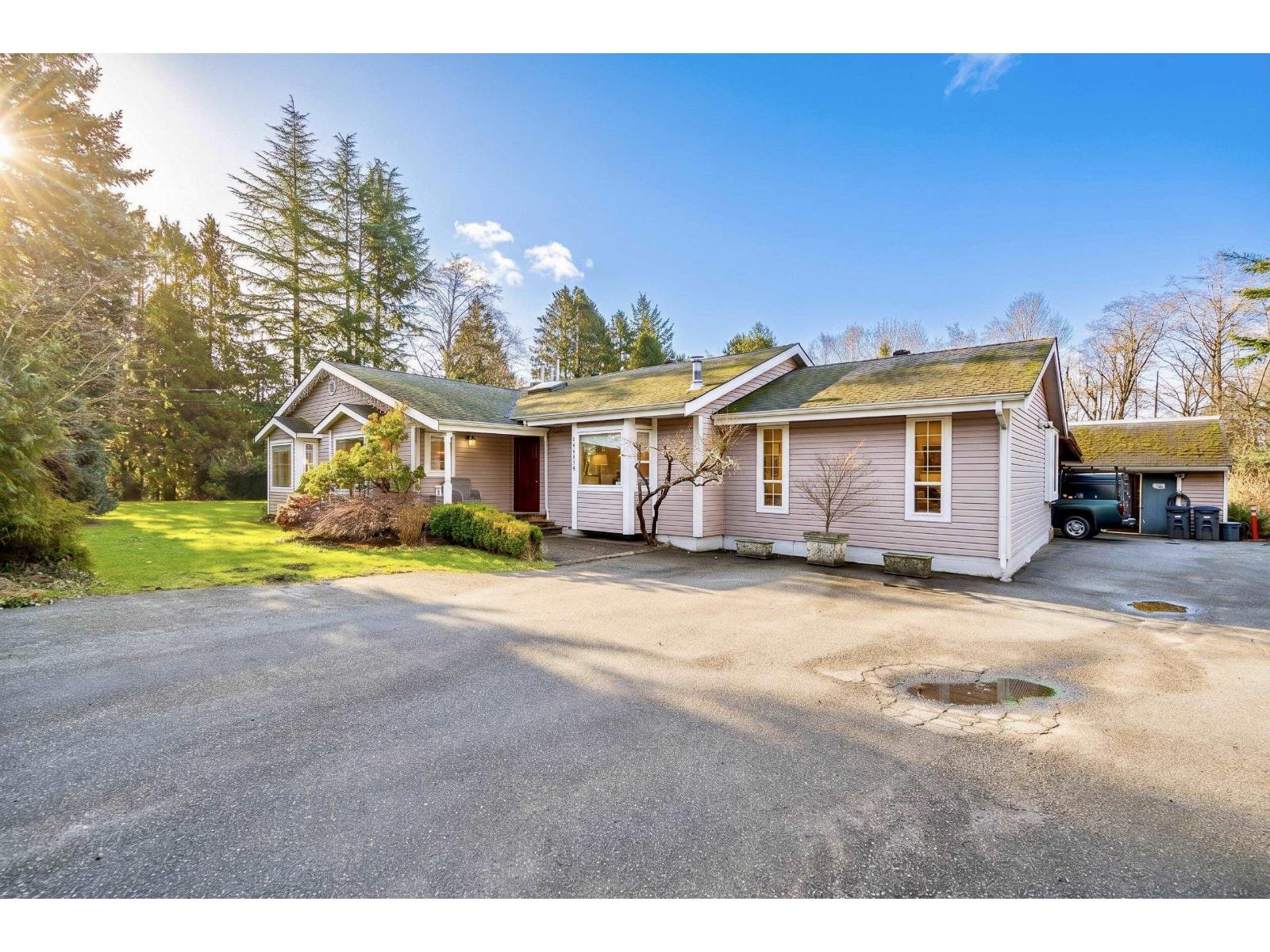 16114 20 AVENUE, Surrey, British Columbia