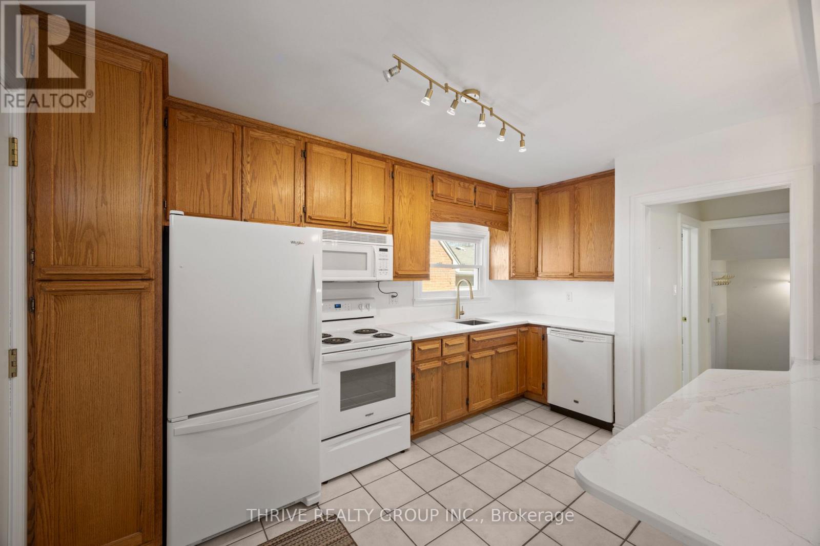 166 Ashland Avenue, London East, Ontario  N5W 4C9 - Photo 5 - X13057626