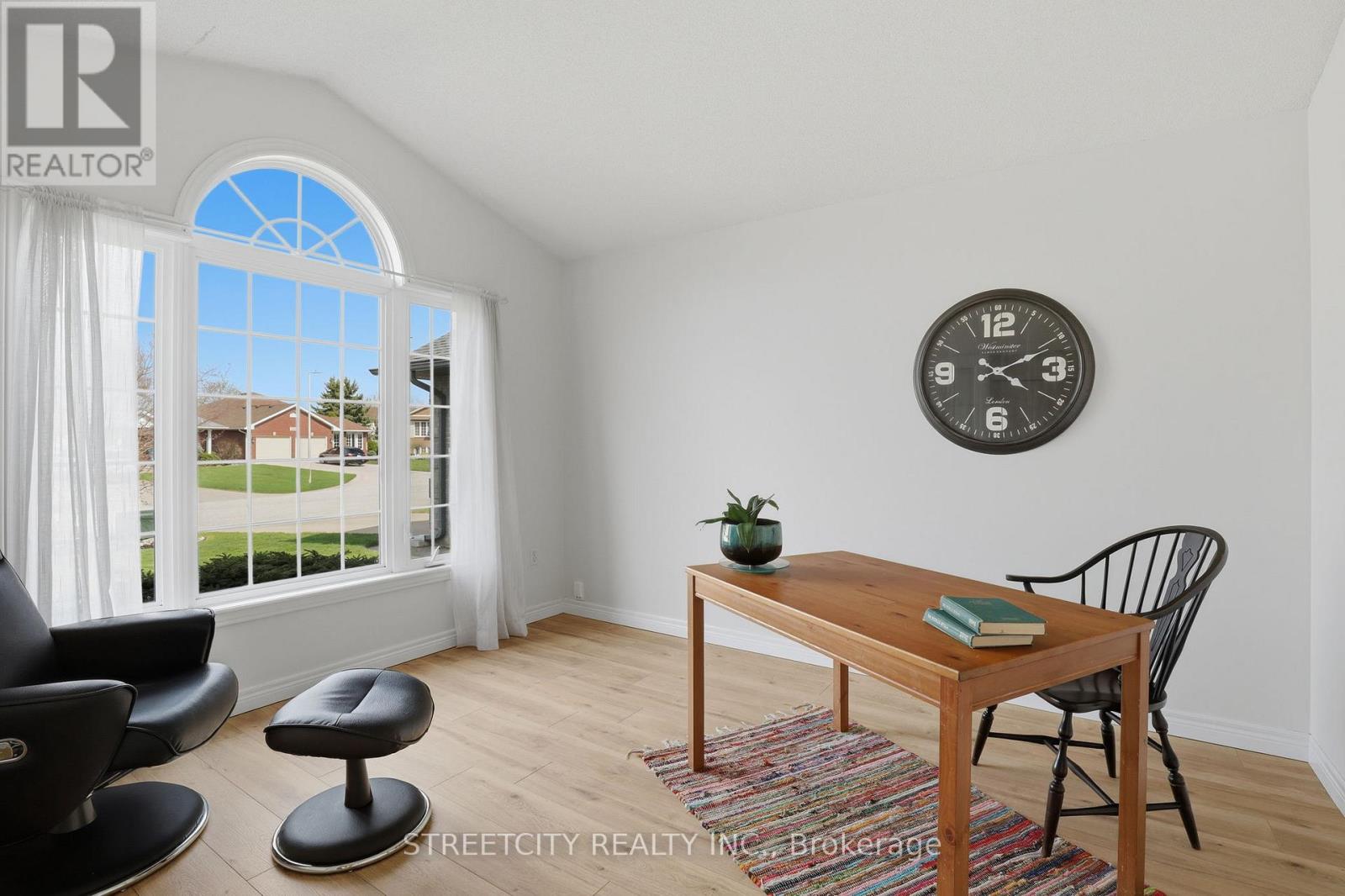 241 Canadore Court, Sarnia, Ontario  N7S 6A2 - Photo 13 - X13057722