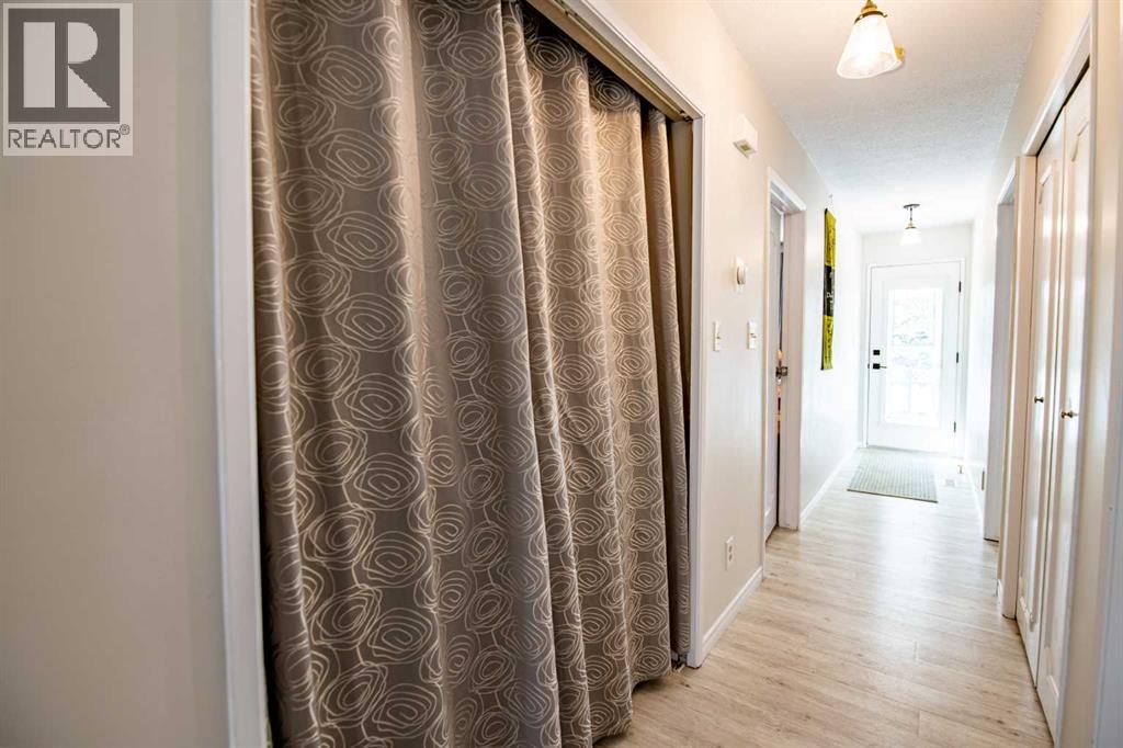 9 Rutherford Place, Red Deer, Alberta  T4P 3L1 - Photo 17 - A2305879