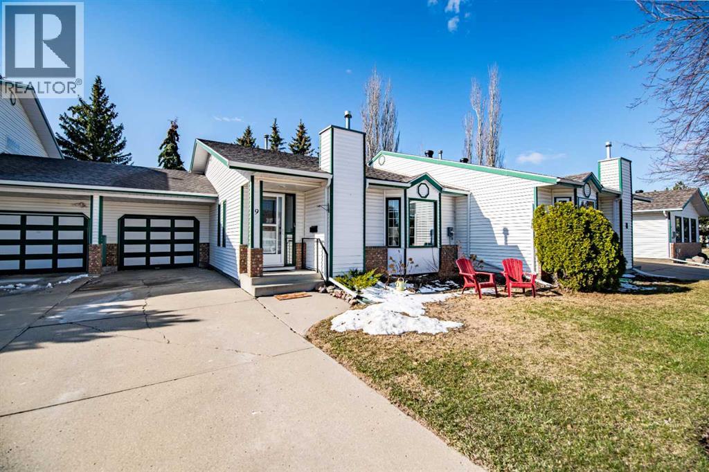9 Rutherford Place, Red Deer, Alberta  T4P 3L1 - Photo 1 - A2305879