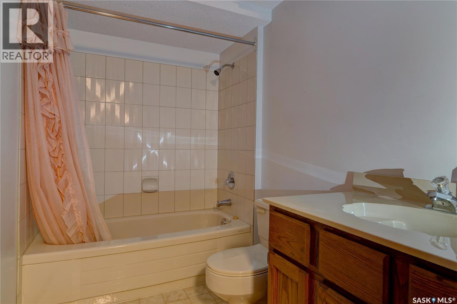 291 Williston Drive, Regina, Saskatchewan  S4X 2C5 - Photo 28 - SK034153