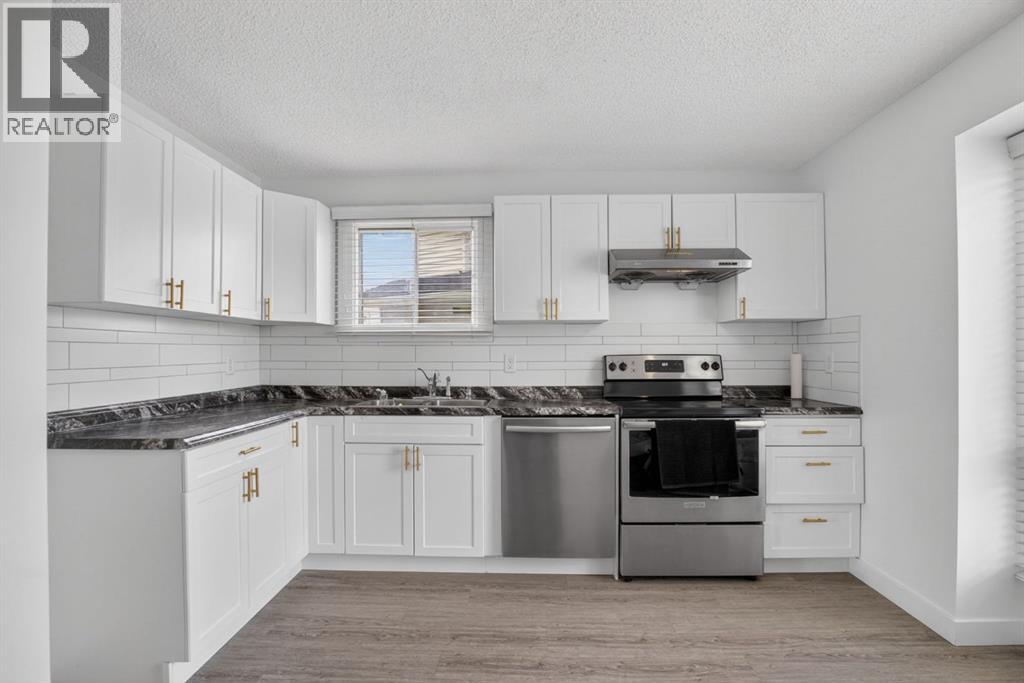 55 Falwood Place Ne, Calgary, Alberta  T3J 1B4 - Photo 17 - A2302402