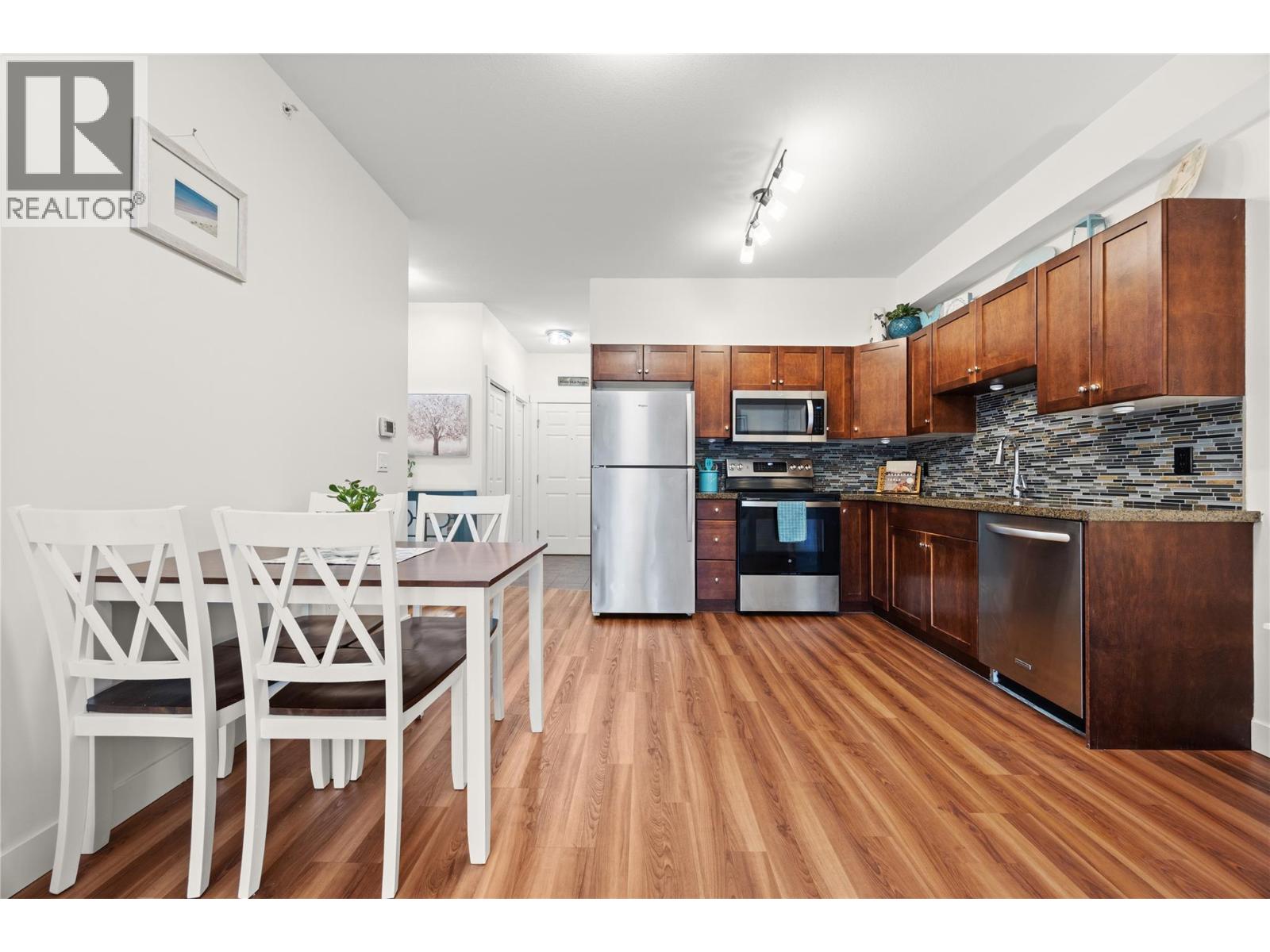 1875 Country Club Drive Unit# 1405, Kelowna, British Columbia  V1V 2W7 - Photo 6 - 10385288