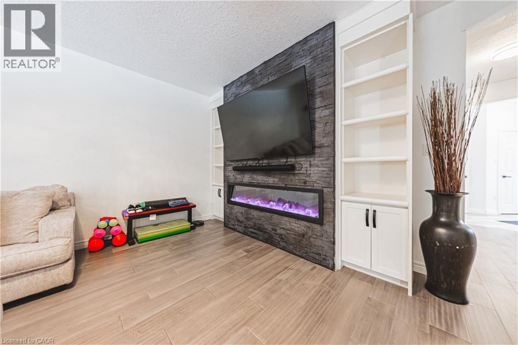 6 Second Road W, Hamilton, Ontario  L8J 2R8 - Photo 10 - 40805801