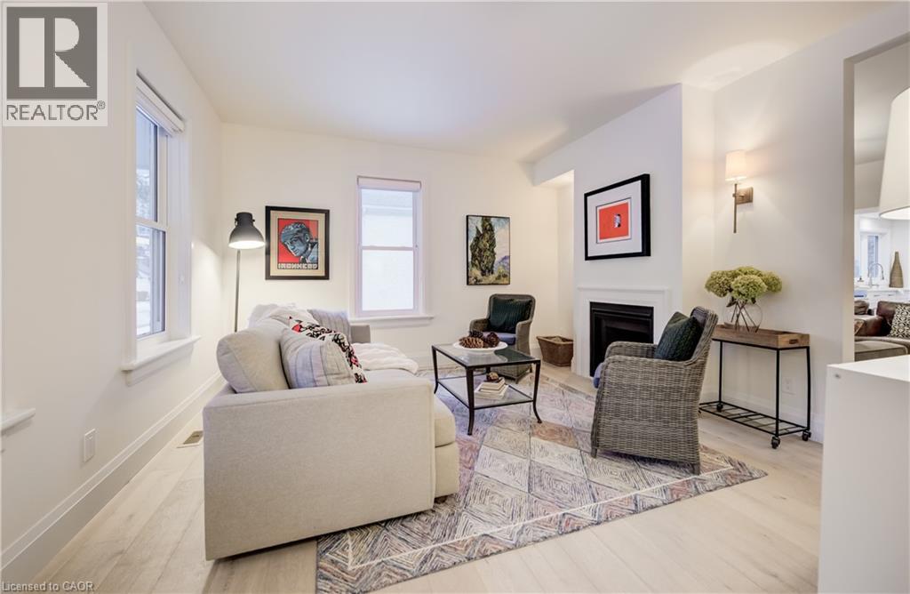 38 Euclid Avenue, Waterloo, Ontario  N2L 1Z3 - Photo 8 - 40814990