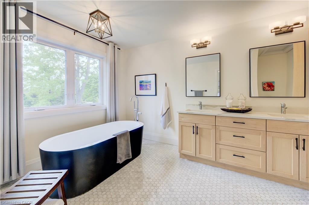 38 Euclid Avenue, Waterloo, Ontario  N2L 1Z3 - Photo 32 - 40814990