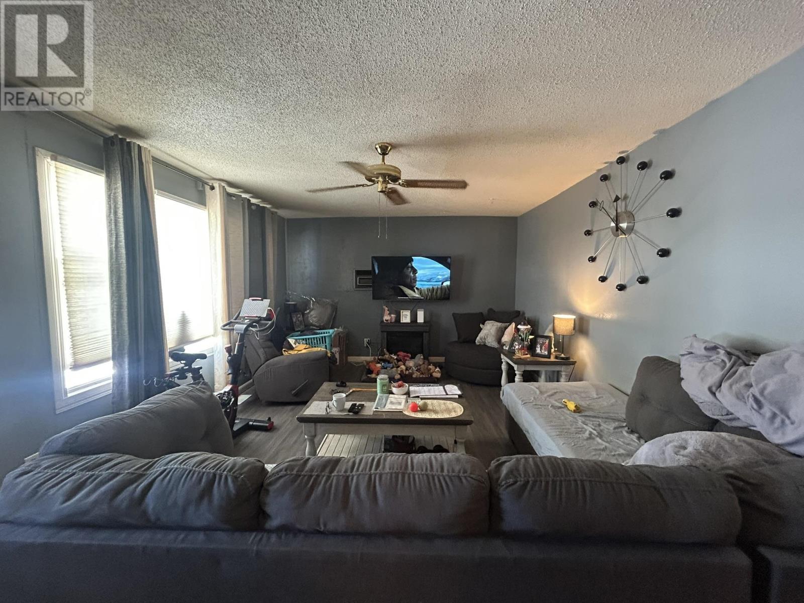 153 Willow Rd, Atikokan, Ontario  P0T 1C0 - Photo 2 - TB2600250