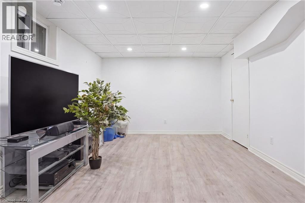 525 Grand Boulevard, Oakville, Ontario  L6H 1P4 - Photo 27 - 40822924