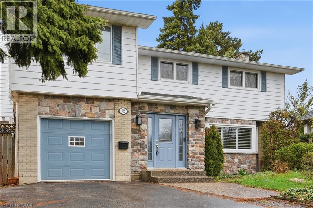 525 GRAND Boulevard, Oakville, Ontario