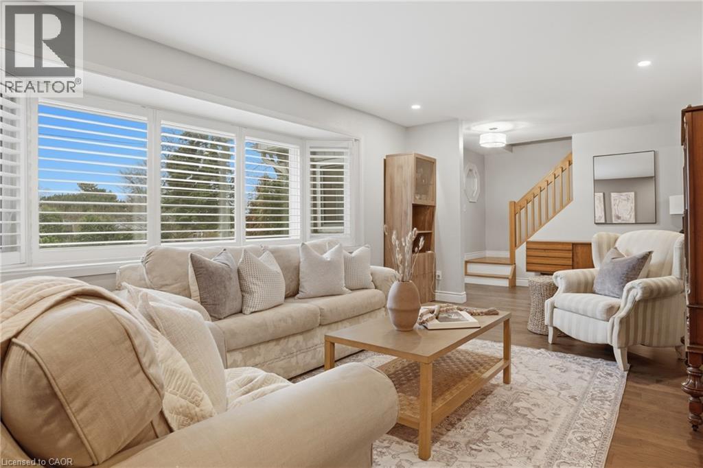 525 Grand Boulevard, Oakville, Ontario  L6H 1P4 - Photo 5 - 40822924