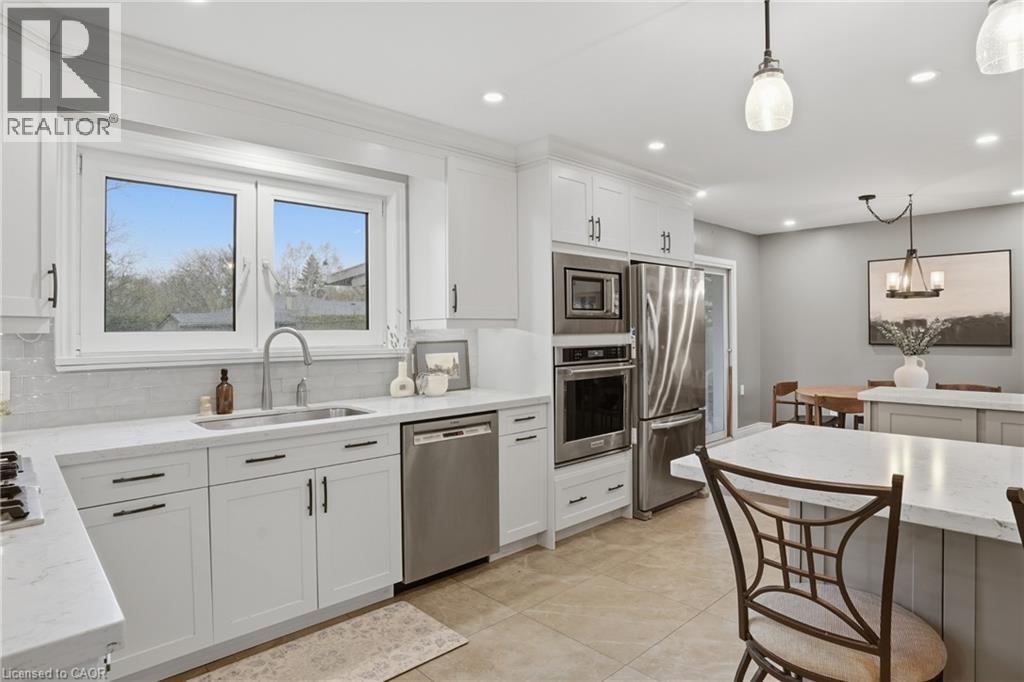 525 Grand Boulevard, Oakville, Ontario  L6H 1P4 - Photo 9 - 40822924