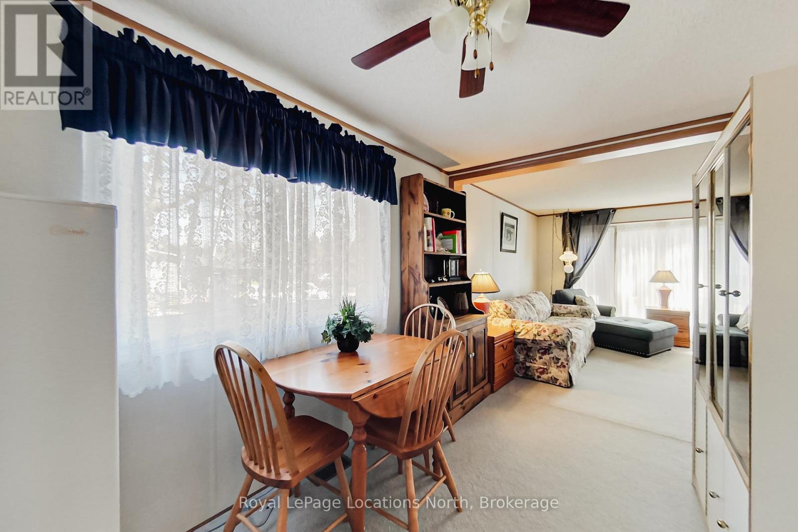 5 Murray Drive, Wasaga Beach, Ontario  L9Z 1K3 - Photo 10 - S13057566