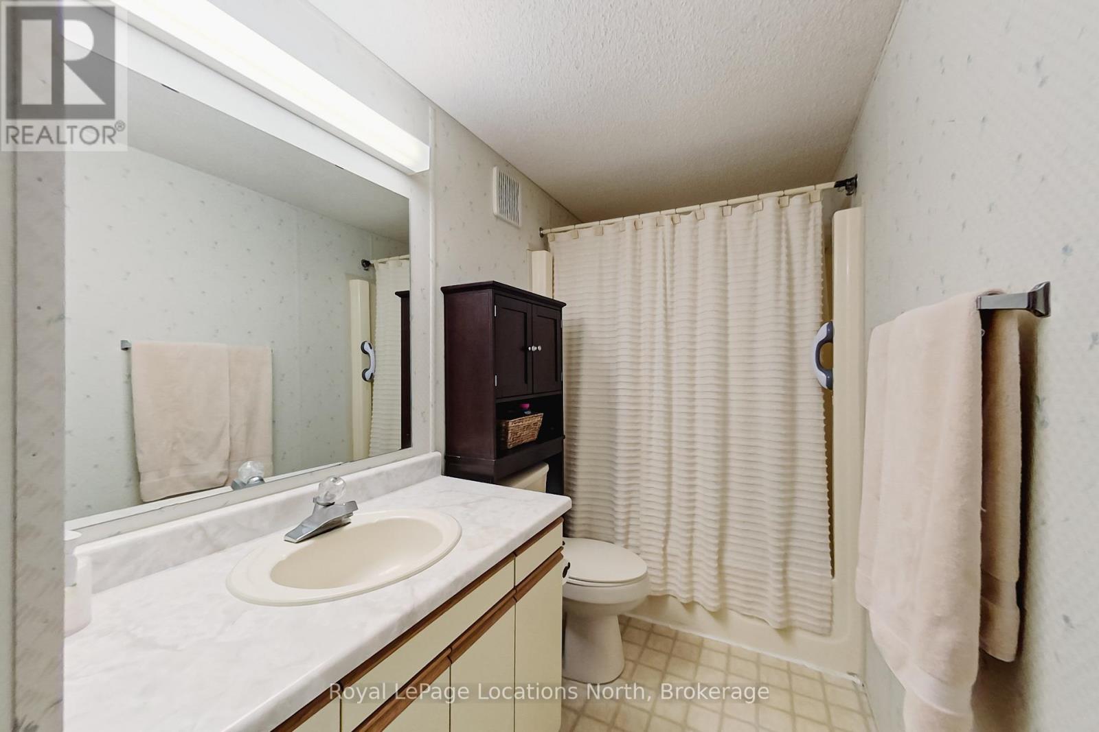 5 Murray Drive, Wasaga Beach, Ontario  L9Z 1K3 - Photo 19 - S13057566