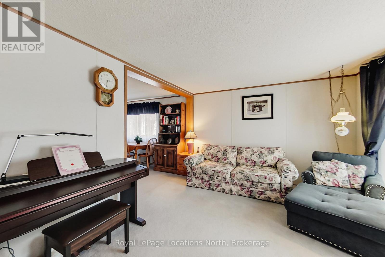 5 Murray Drive, Wasaga Beach, Ontario  L9Z 1K3 - Photo 7 - S13057566