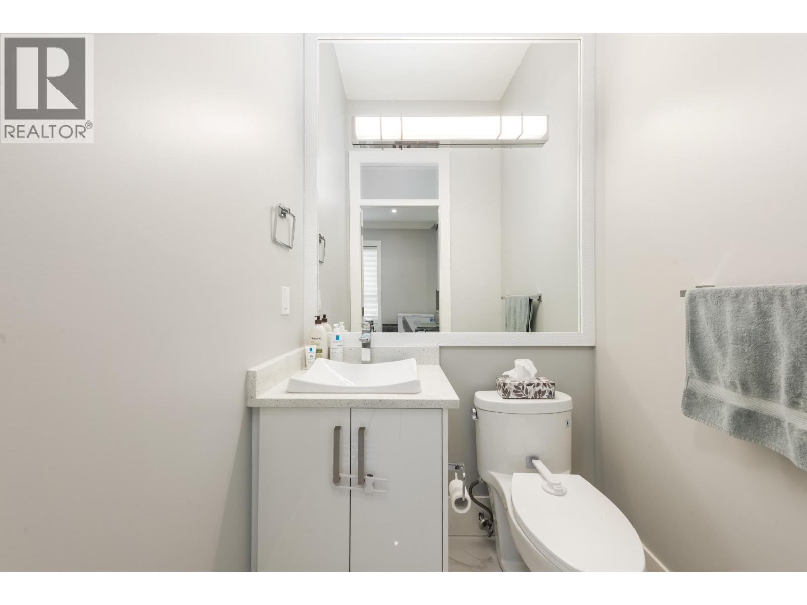 1135 Yorston Court, Burnaby, British Columbia  V5A 2T8 - Photo 9 - R3117229