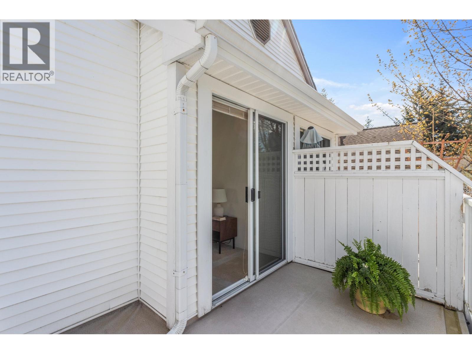 10 3939 Indian River Drive, North Vancouver, British Columbia  V7G 2P5 - Photo 25 - R3117230