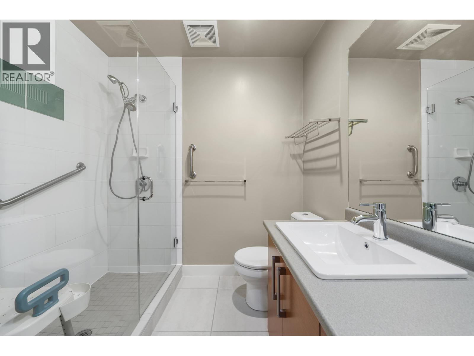 208 188 W 29 Street, North Vancouver, British Columbia  V7N 0A2 - Photo 23 - R3117235