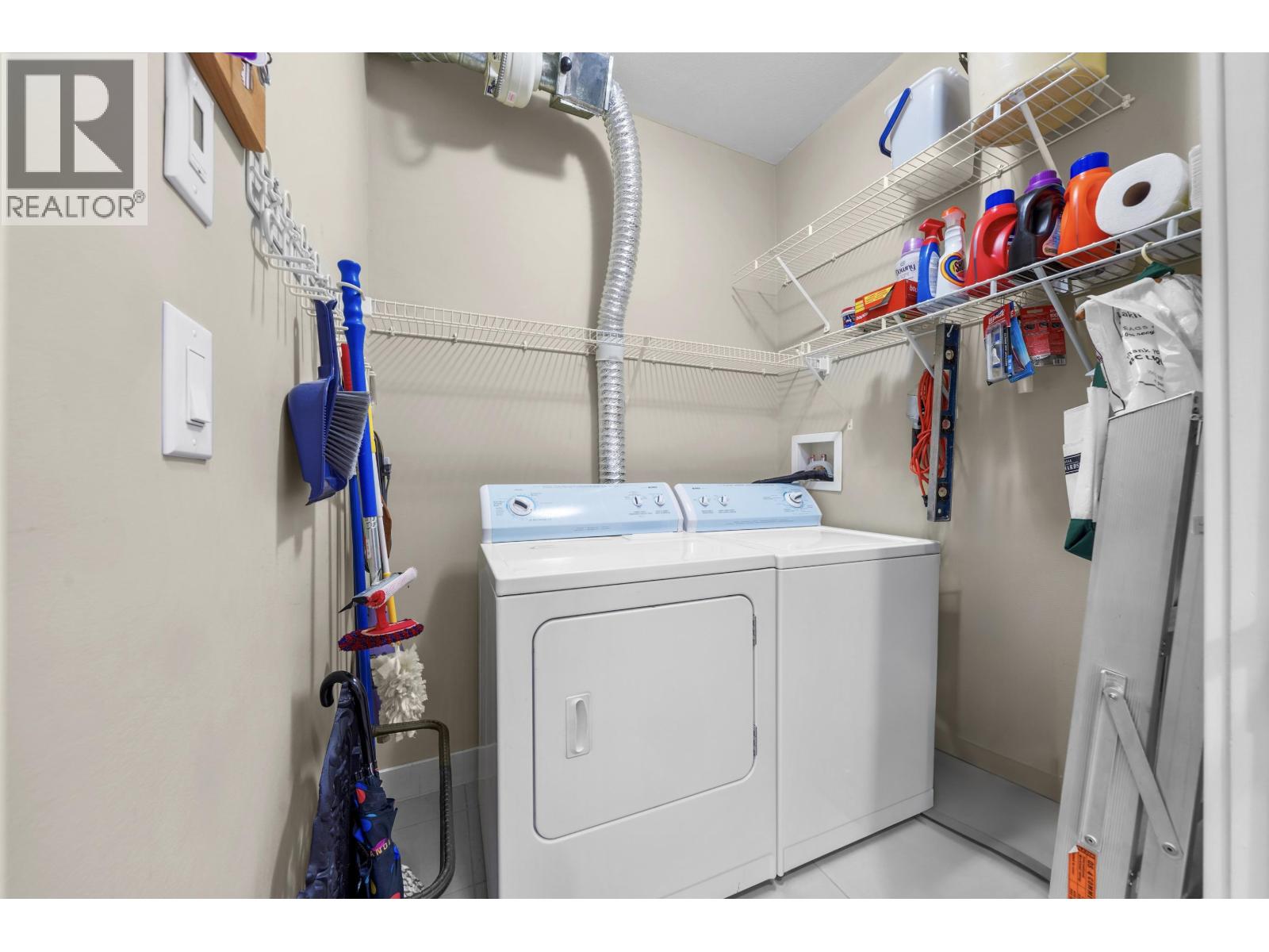 208 188 W 29 Street, North Vancouver, British Columbia  V7N 0A2 - Photo 29 - R3117235