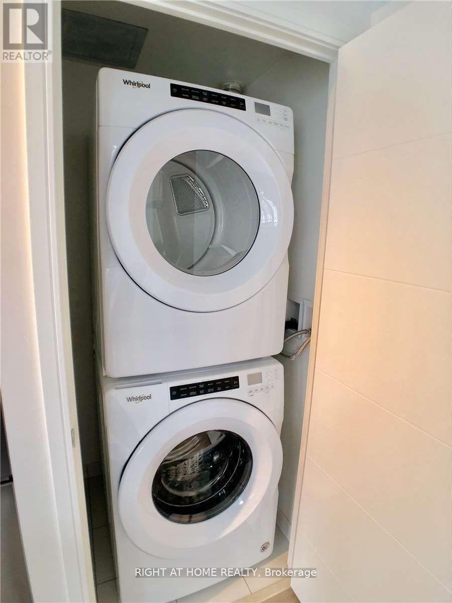 3201 - 50 Wellesley Street, Toronto, Ontario  M4Y 0C8 - Photo 19 - C12876320