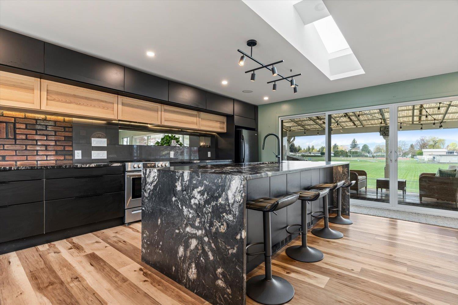 6531 Wiltshire Street, Sardis South, Chilliwack, British Columbia  V2R 1P8 - Photo 6 - R3112724