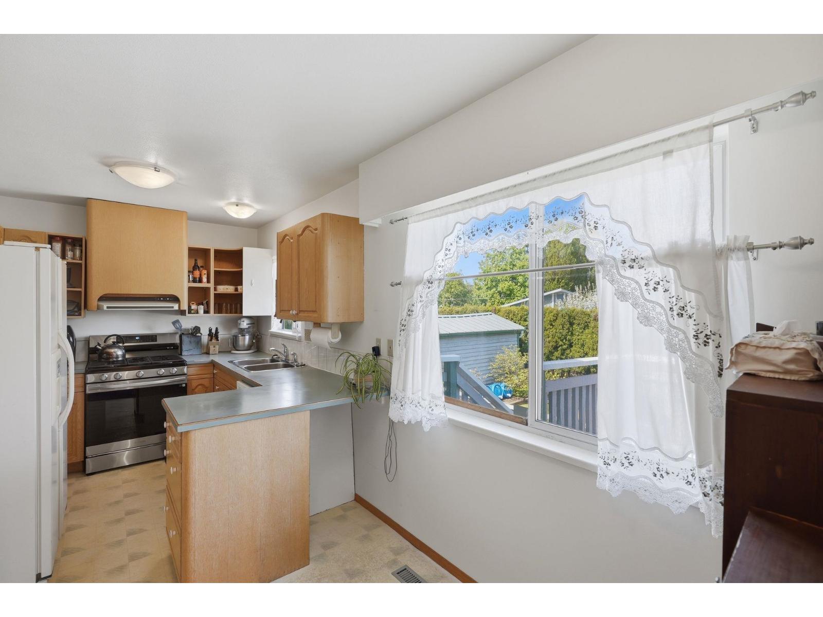 17569 60 Avenue, Surrey, British Columbia  V3S 1T9 - Photo 16 - R3116265