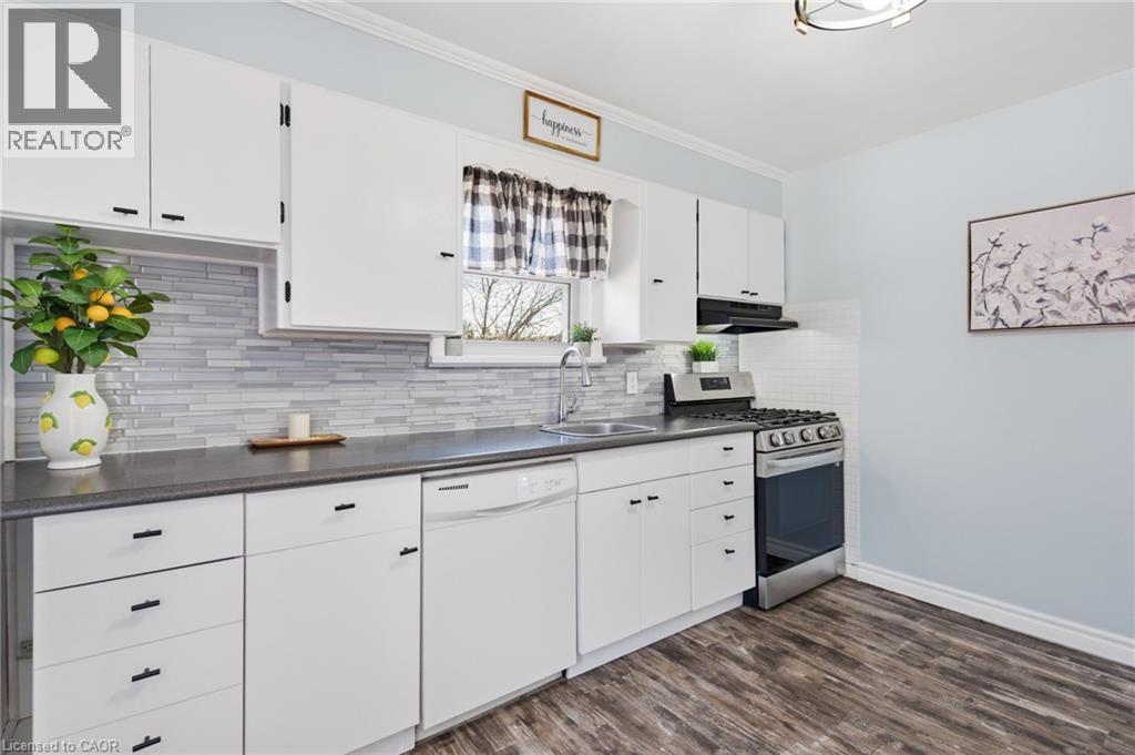 123 Fifth Avenue, Kitchener, Ontario  N2C 1P5 - Photo 12 - 40824682