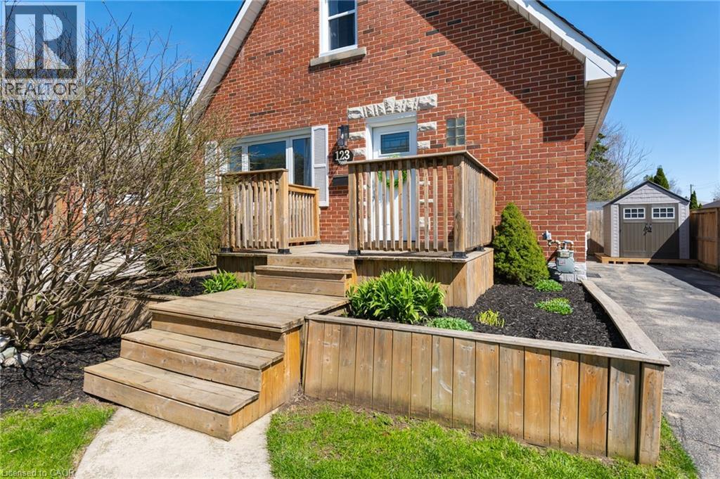 123 Fifth Avenue, Kitchener, Ontario  N2C 1P5 - Photo 4 - 40824682