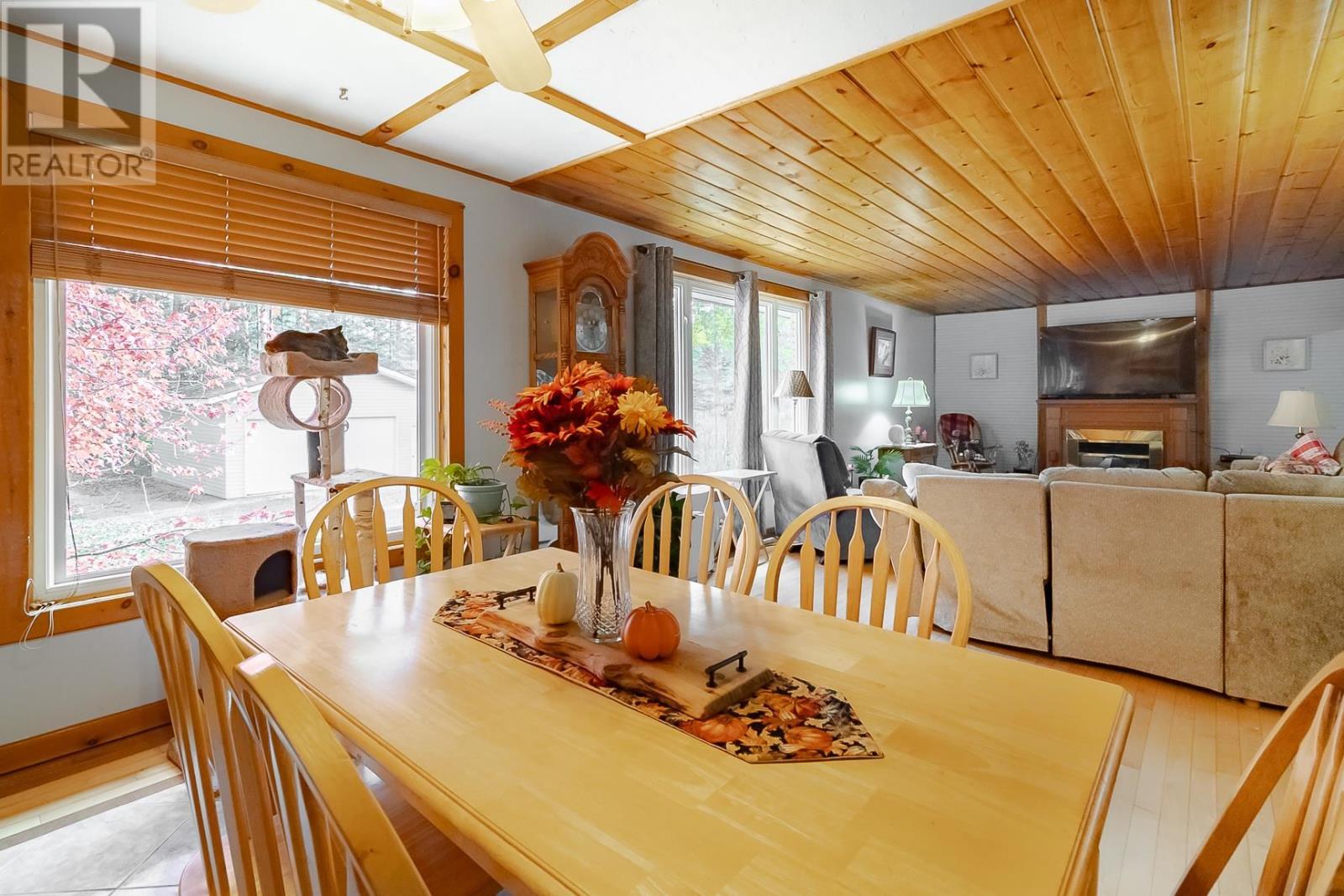 690 Walls Side Rd, Sault Ste. Marie, Ontario  P6A 6K4 - Photo 19 - SM260680