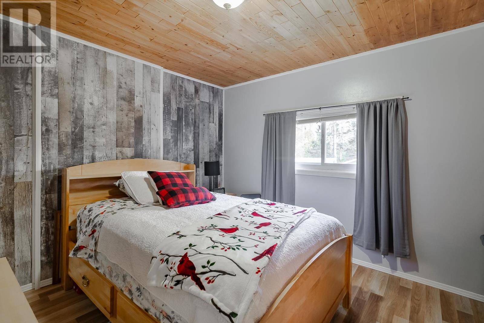 690 Walls Side Rd, Sault Ste. Marie, Ontario  P6A 6K4 - Photo 37 - SM260680