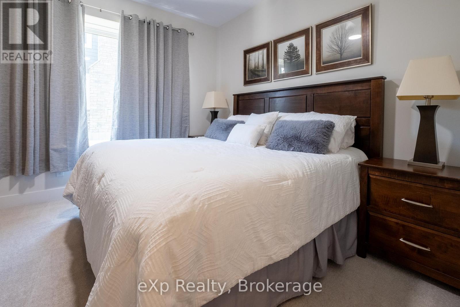 300 Sandpiper Lane, Georgian Bluffs, Ontario  N0H 1S0 - Photo 19 - X12996260