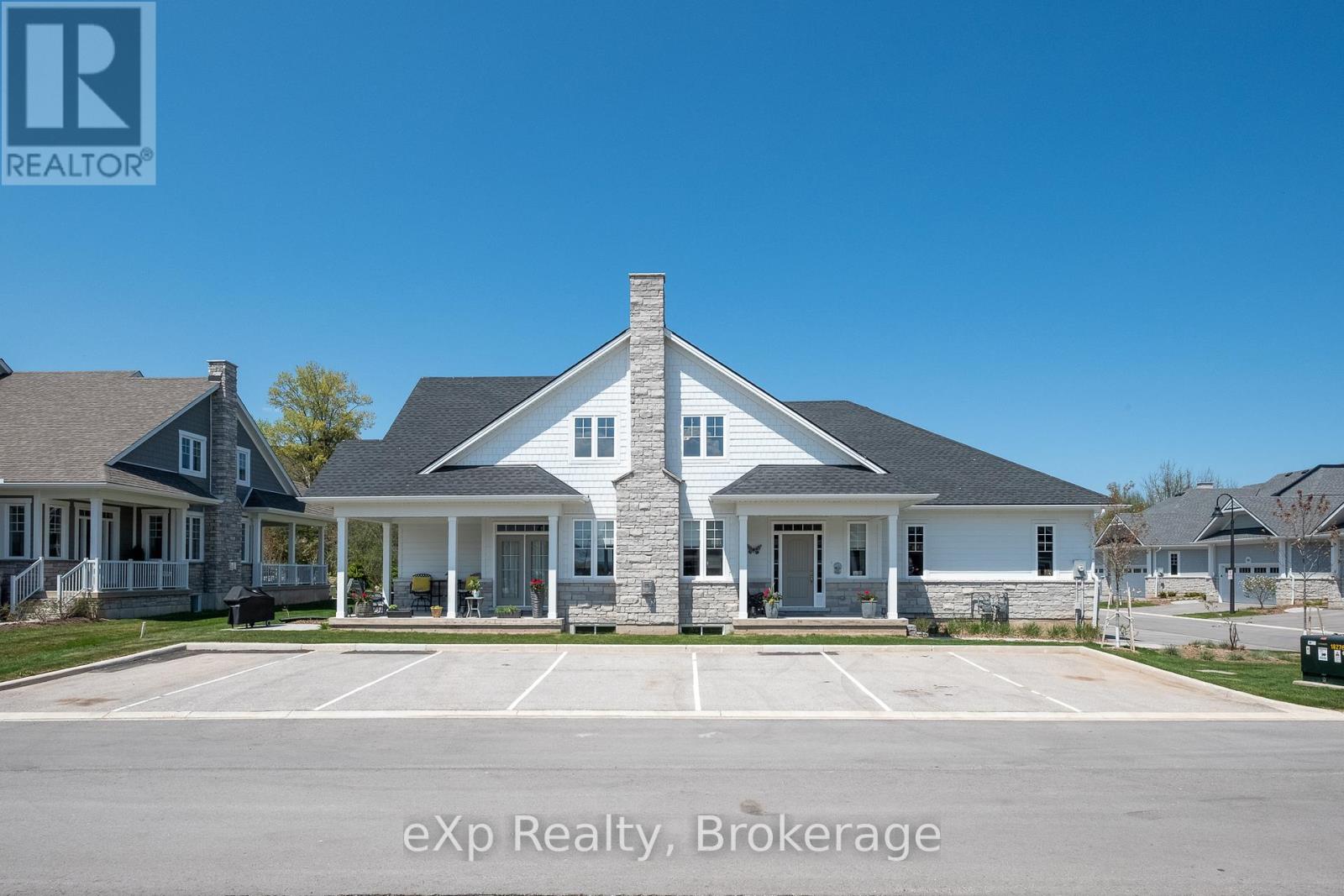 300 Sandpiper Lane, Georgian Bluffs, Ontario  N0H 1S0 - Photo 44 - X12996260