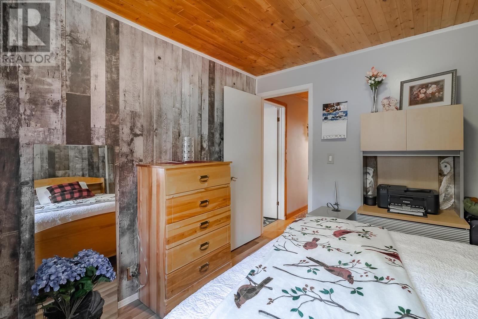 690 Walls Side Rd, Sault Ste. Marie, Ontario  P6A 6K4 - Photo 38 - SM260680