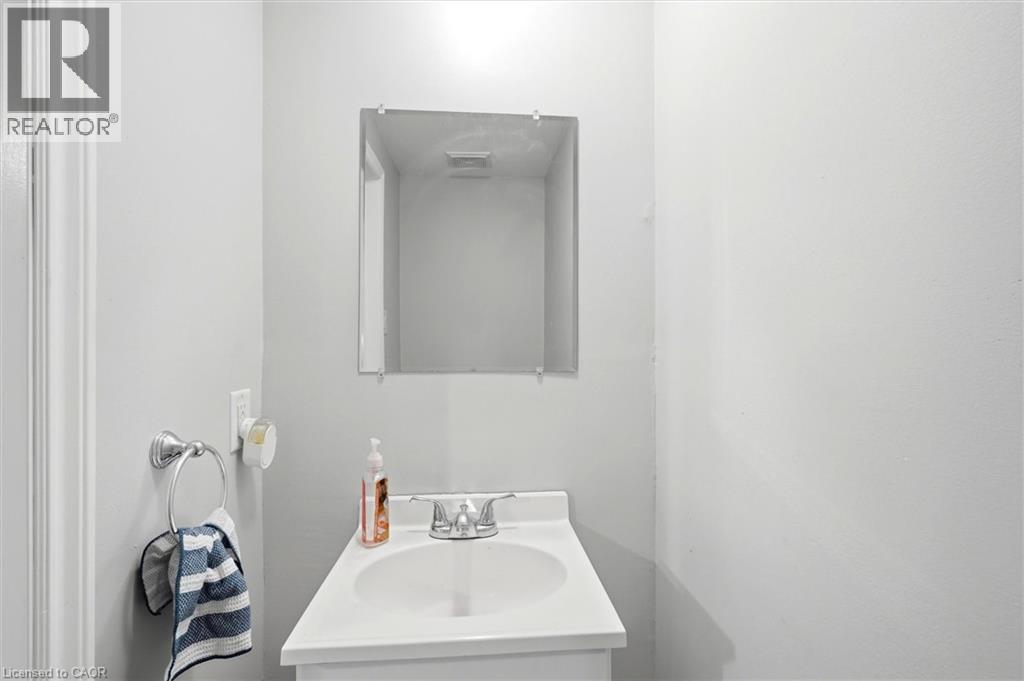 508 Quiet Place Unit# 4, Waterloo, Ontario  N2L 5A3 - Photo 7 - 40823197