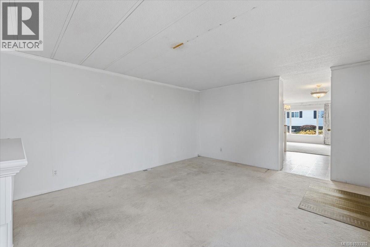 127 6325 Metral Dr, Nanaimo, British Columbia  V9T 6P9 - Photo 10 - 1033382