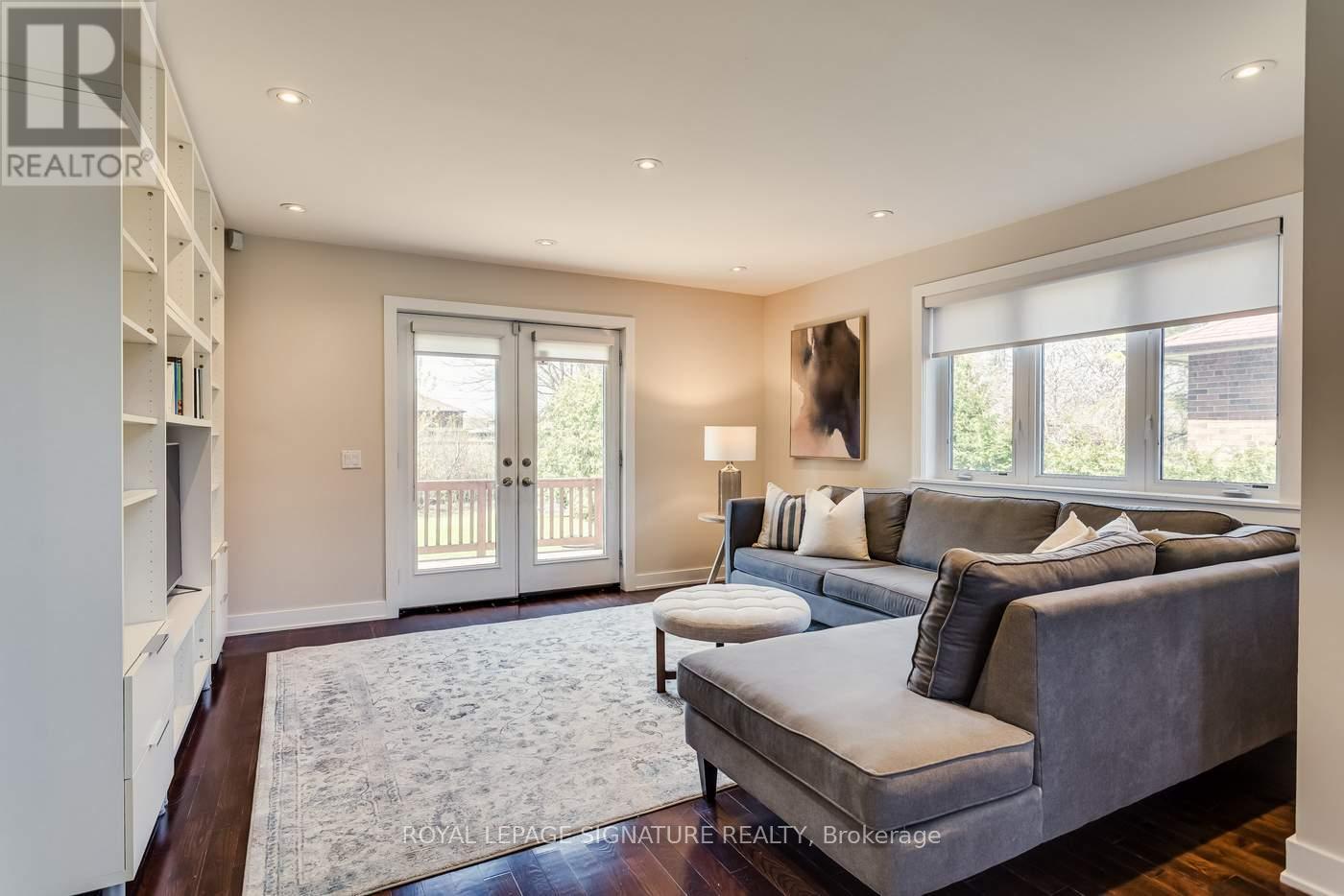 24 Wigan Crescent, Toronto, Ontario  M3H 3A4 - Photo 17 - C13057554