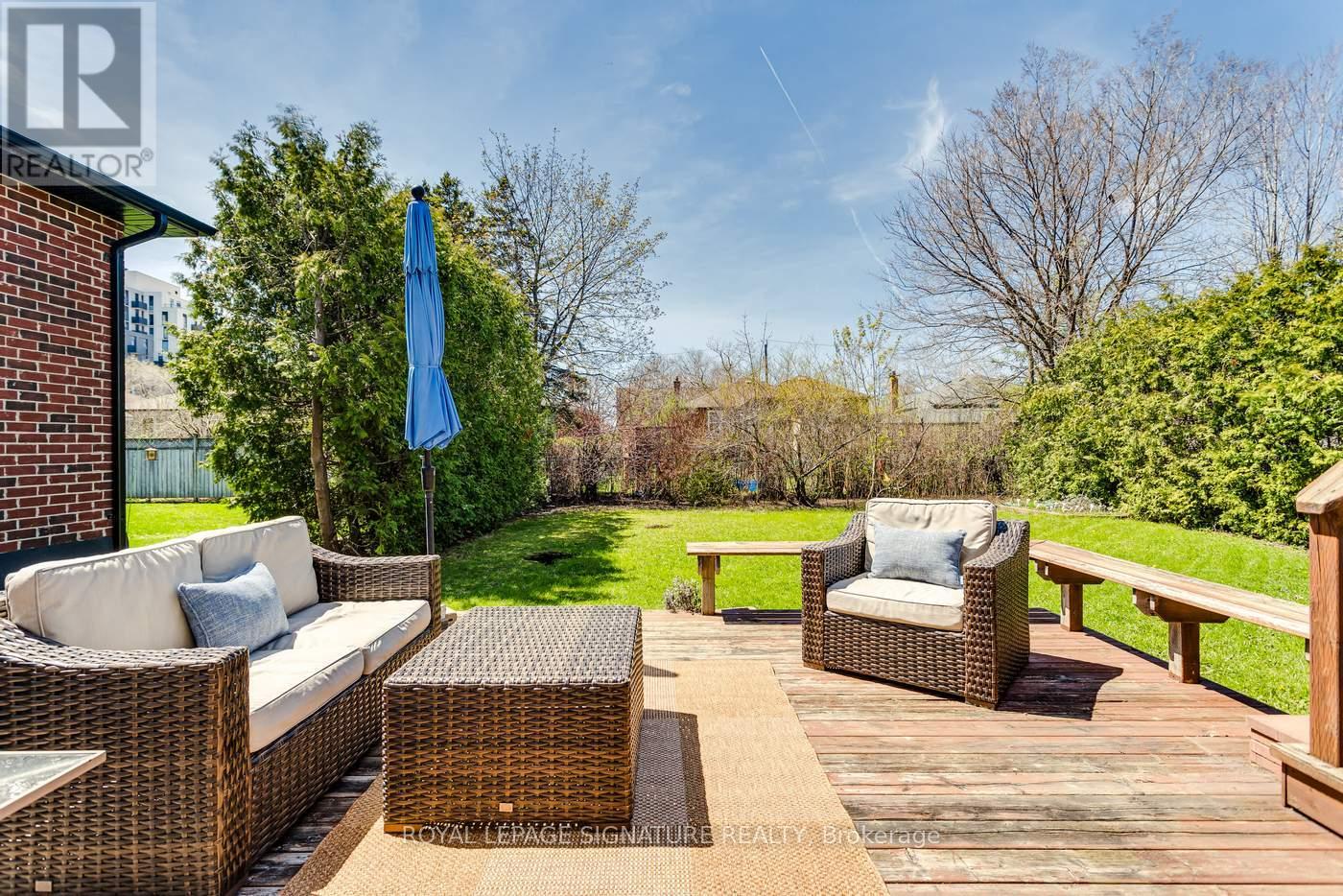 24 Wigan Crescent, Toronto, Ontario  M3H 3A4 - Photo 33 - C13057554