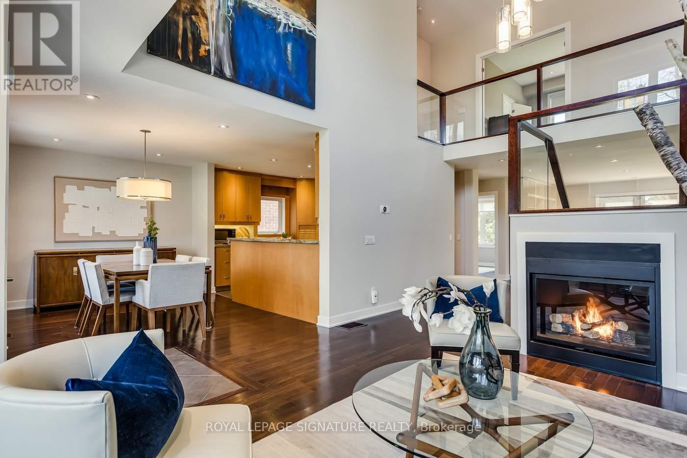 24 Wigan Crescent, Toronto, Ontario  M3H 3A4 - Photo 5 - C13057554