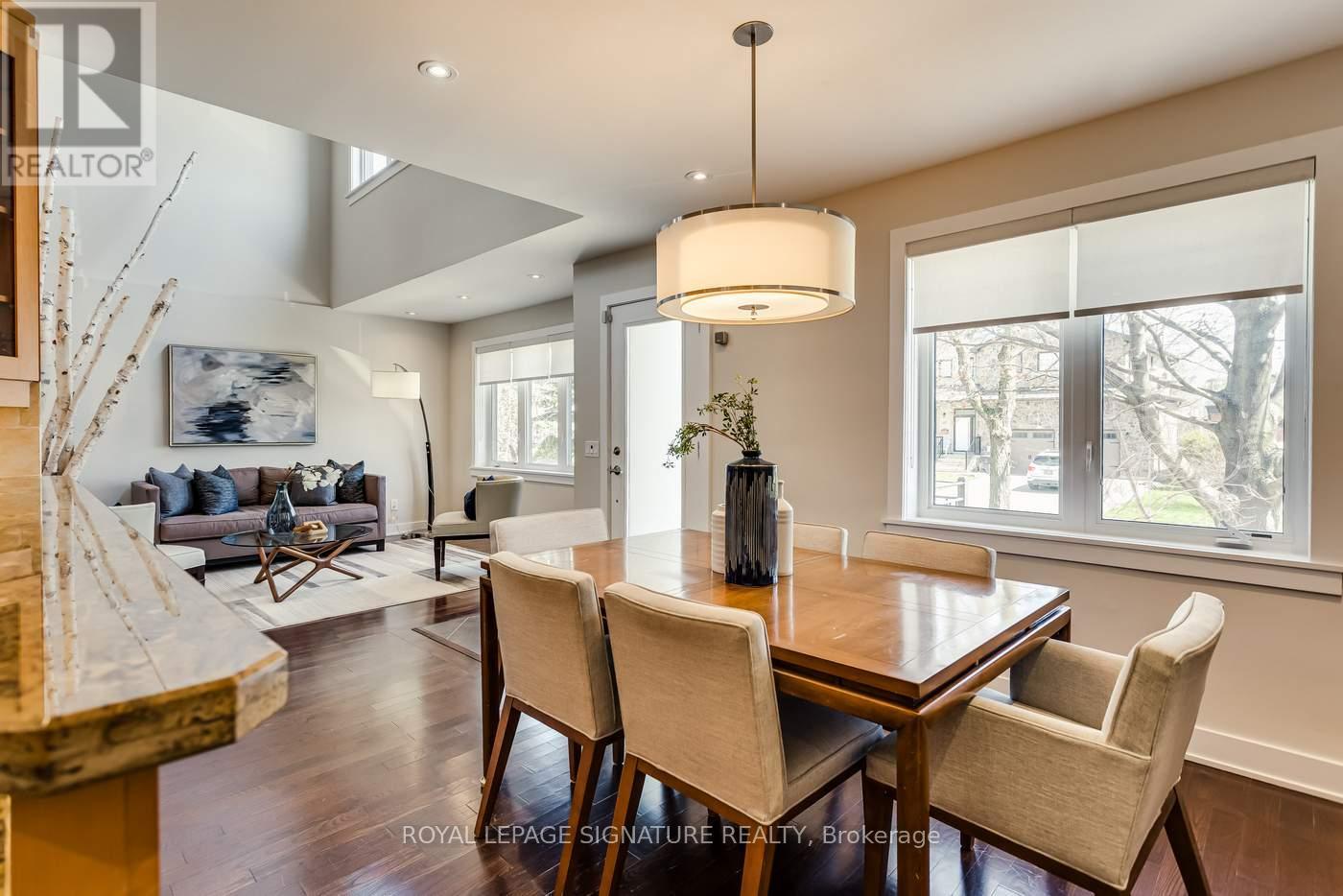 24 Wigan Crescent, Toronto, Ontario  M3H 3A4 - Photo 9 - C13057554