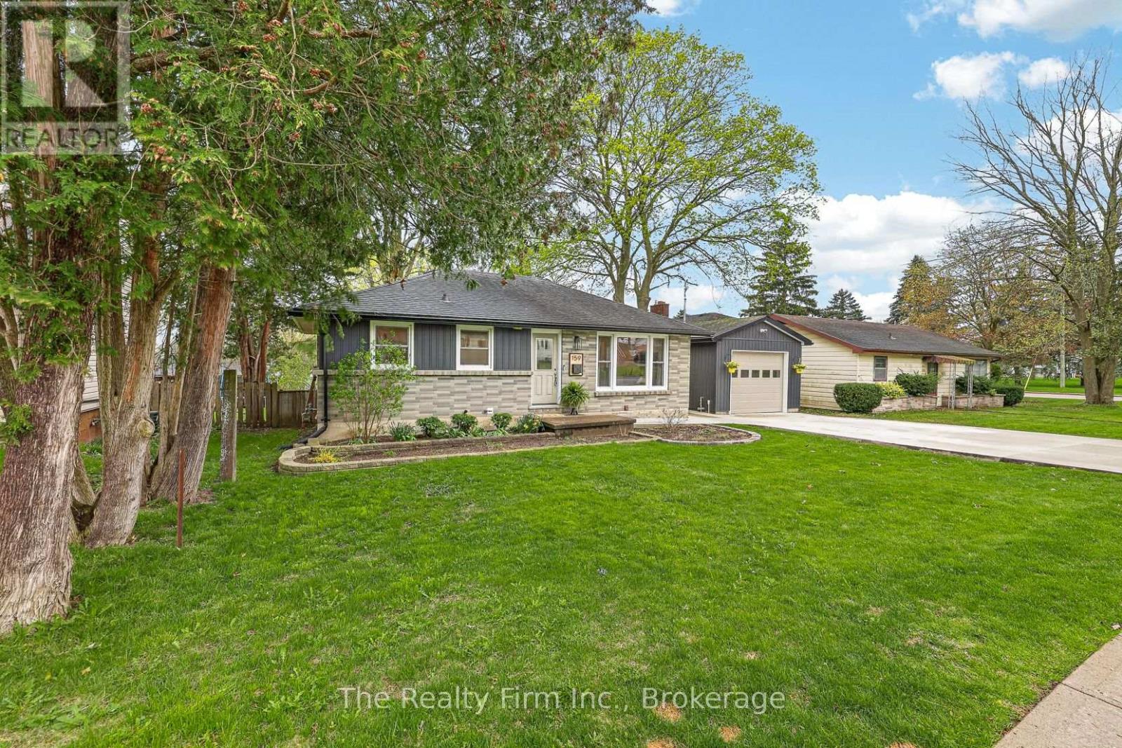 159 Innes Street, Ingersoll (Ingersoll - North), Ontario  N5C 2R7 - Photo 2 - X13057642