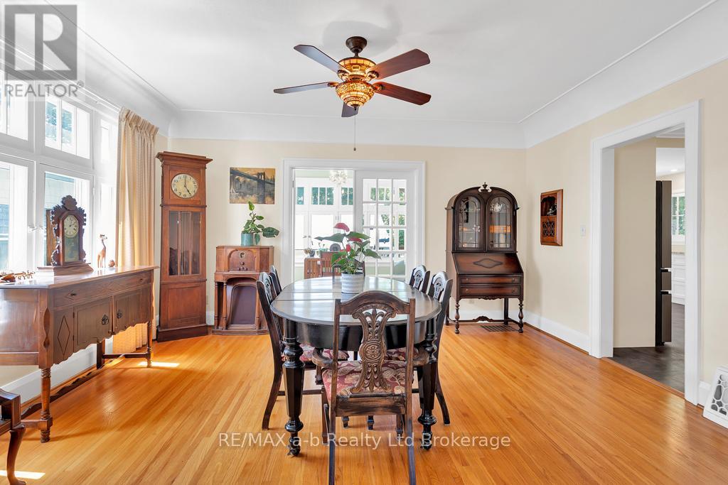 347 Broadway Street, Tillsonburg, Ontario  N4G 3S4 - Photo 13 - X13057646