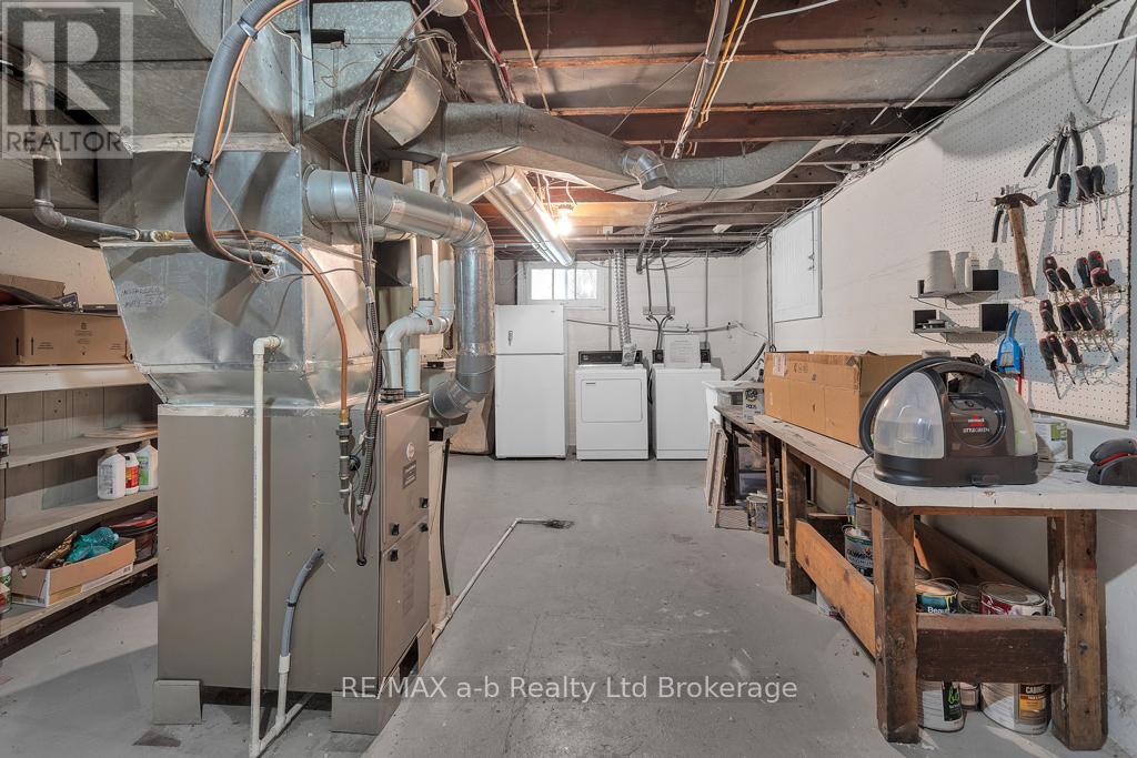 347 Broadway Street, Tillsonburg, Ontario  N4G 3S4 - Photo 25 - X13057646