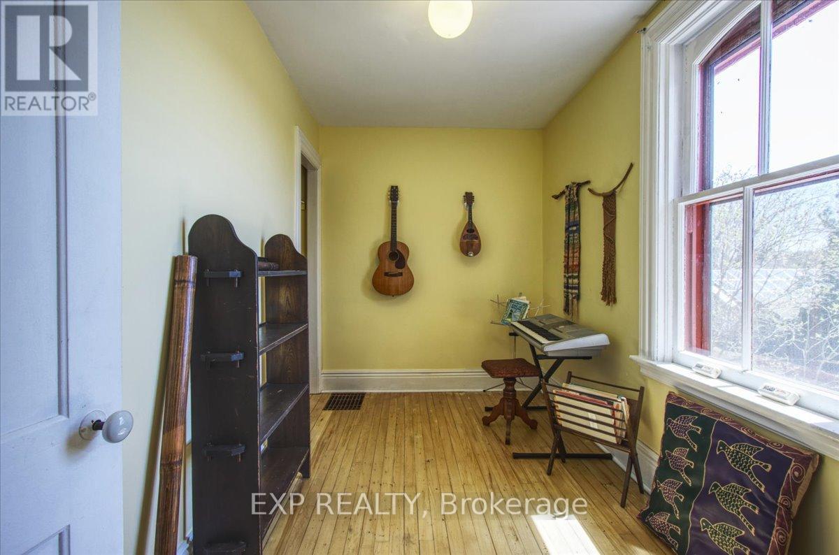 3749 Wallace Point Road, Otonabee-South Monaghan, Ontario  K9J 6Y3 - Photo 25 - X13056164