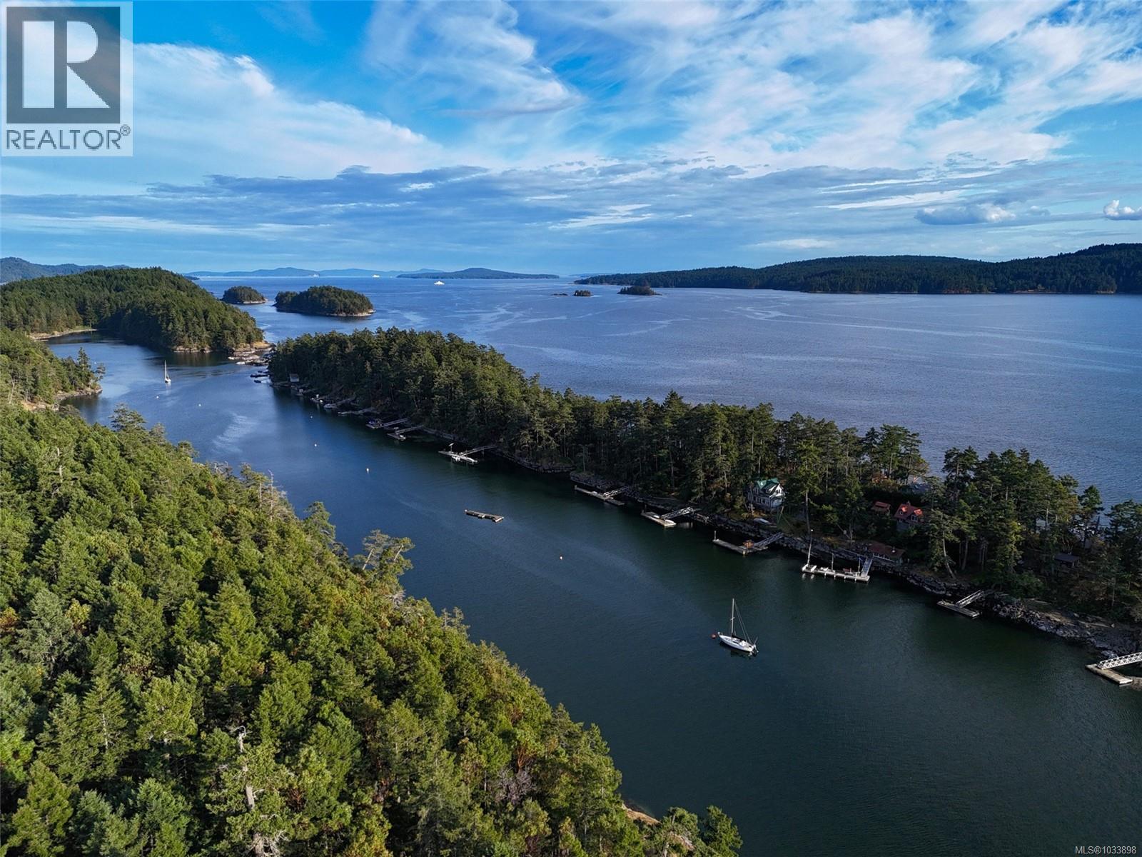 14 Secret Island, Prevost Island, British Columbia  V8K 1X4 - Photo 1 - 1033898